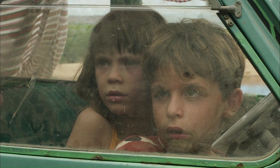 Tonos film still